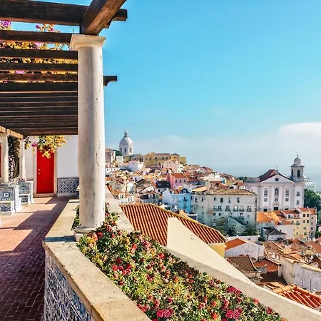 Apartment Paraiso Alfama Studio In Lisbon